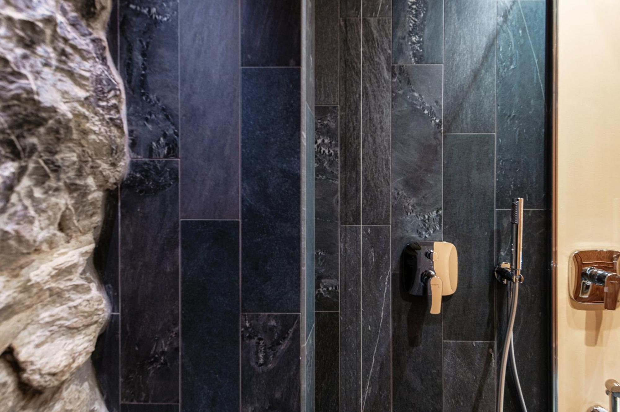 Crotto Polirolo - The House Of Travelers Apartment Cernobbio Luaran gambar