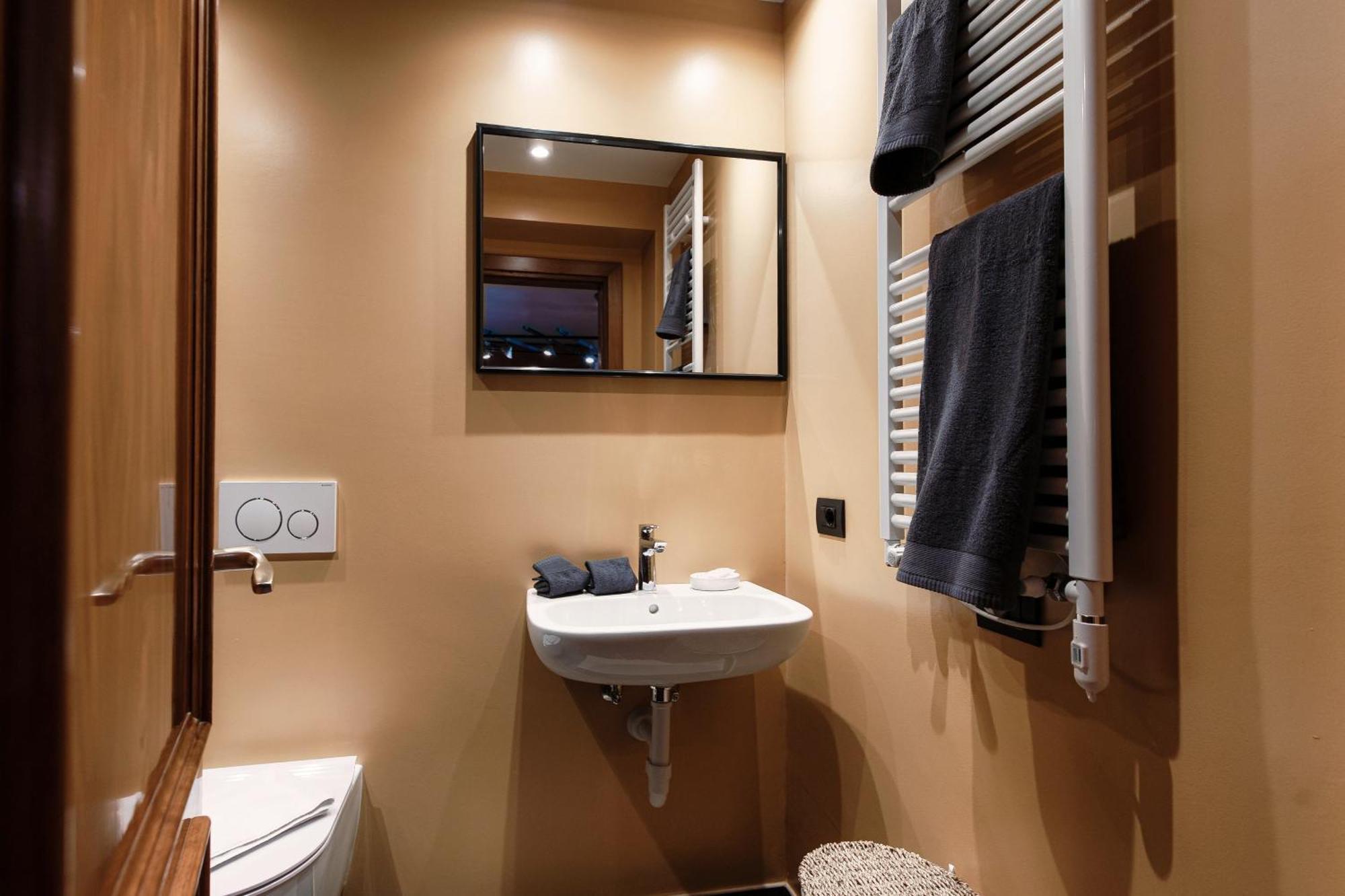 Crotto Polirolo - The House Of Travelers Apartment Cernobbio Luaran gambar