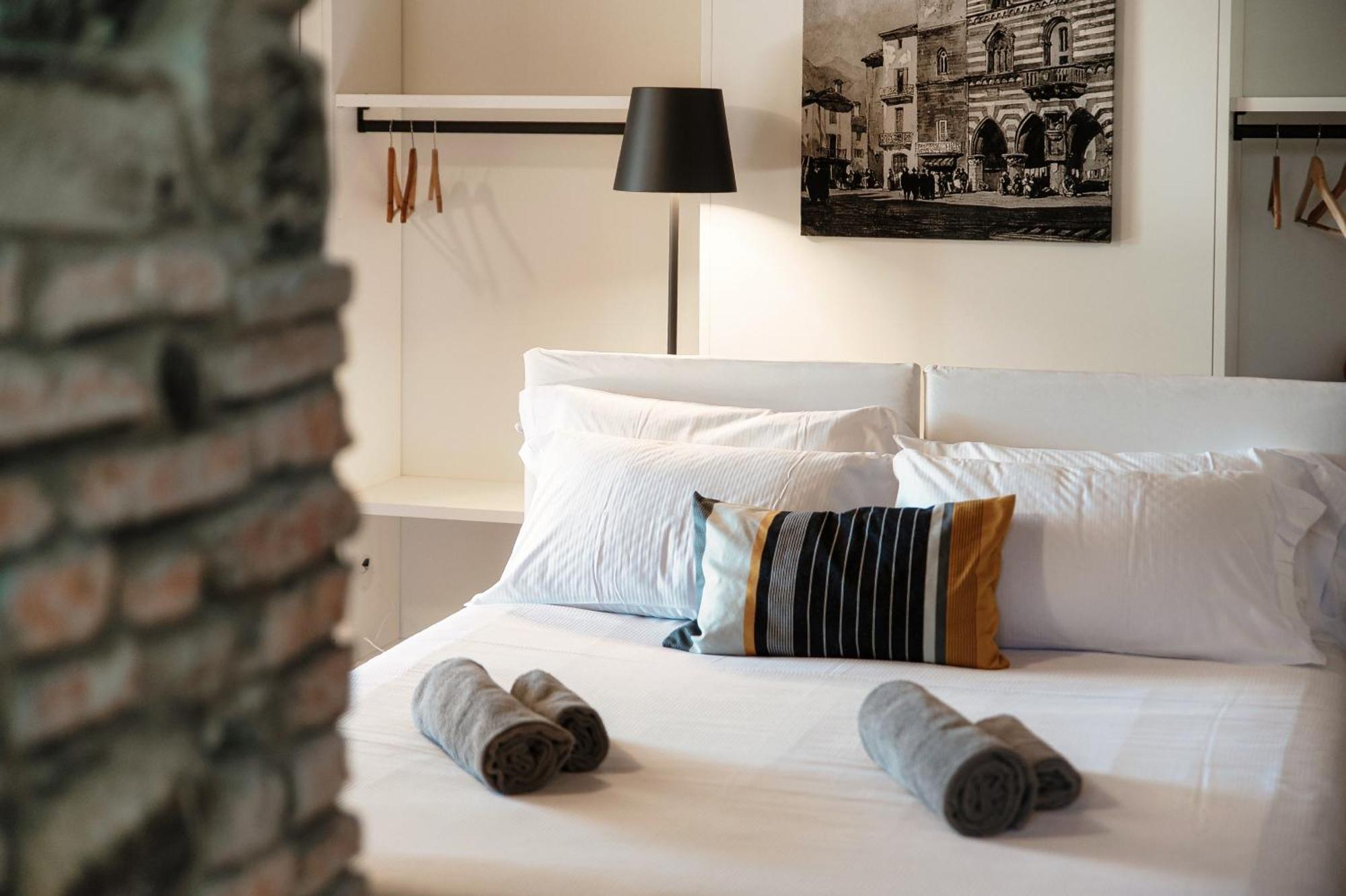 Crotto Polirolo - The House Of Travelers Apartment Cernobbio Luaran gambar