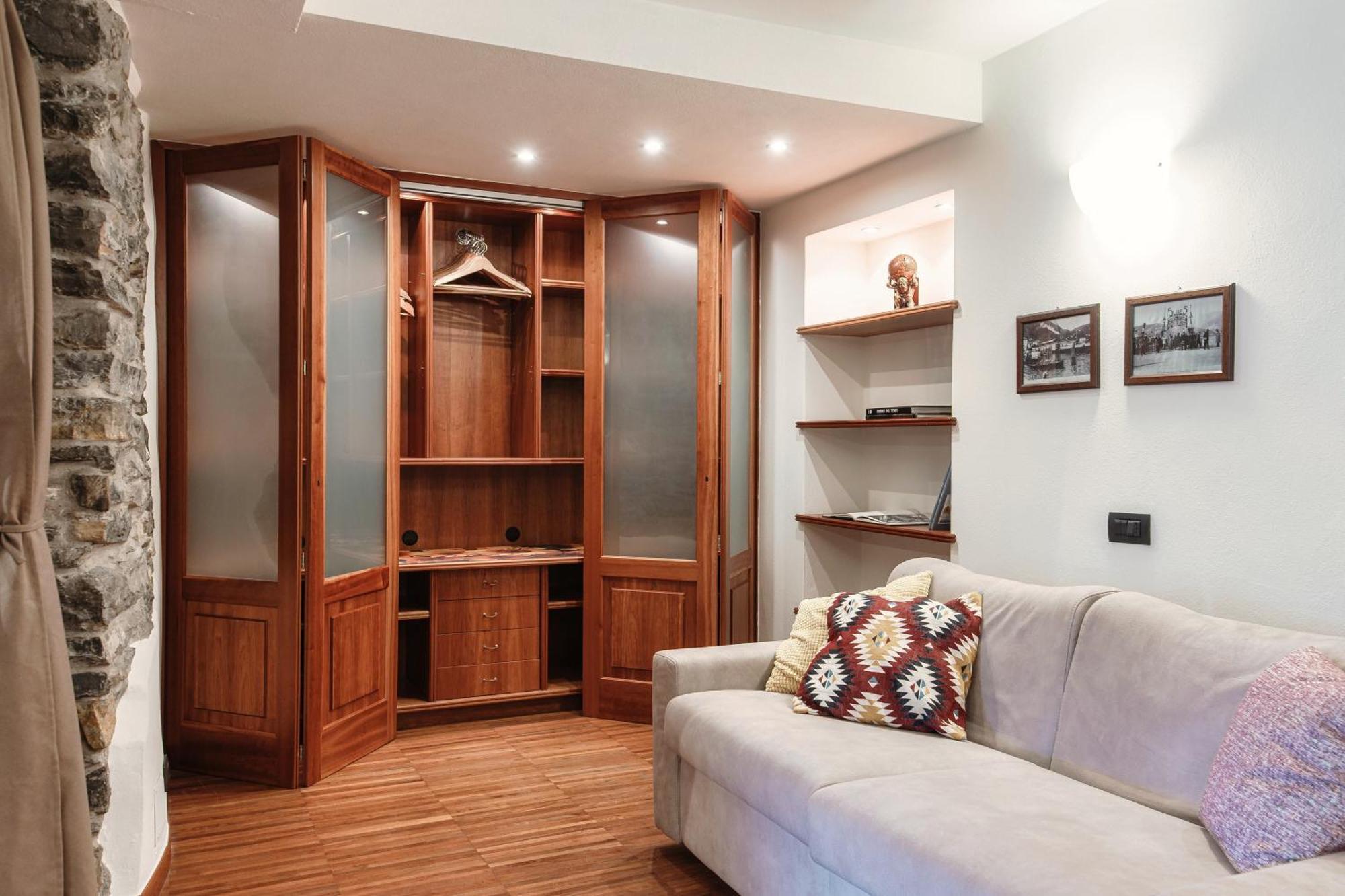 Crotto Polirolo - The House Of Travelers Apartment Cernobbio Luaran gambar