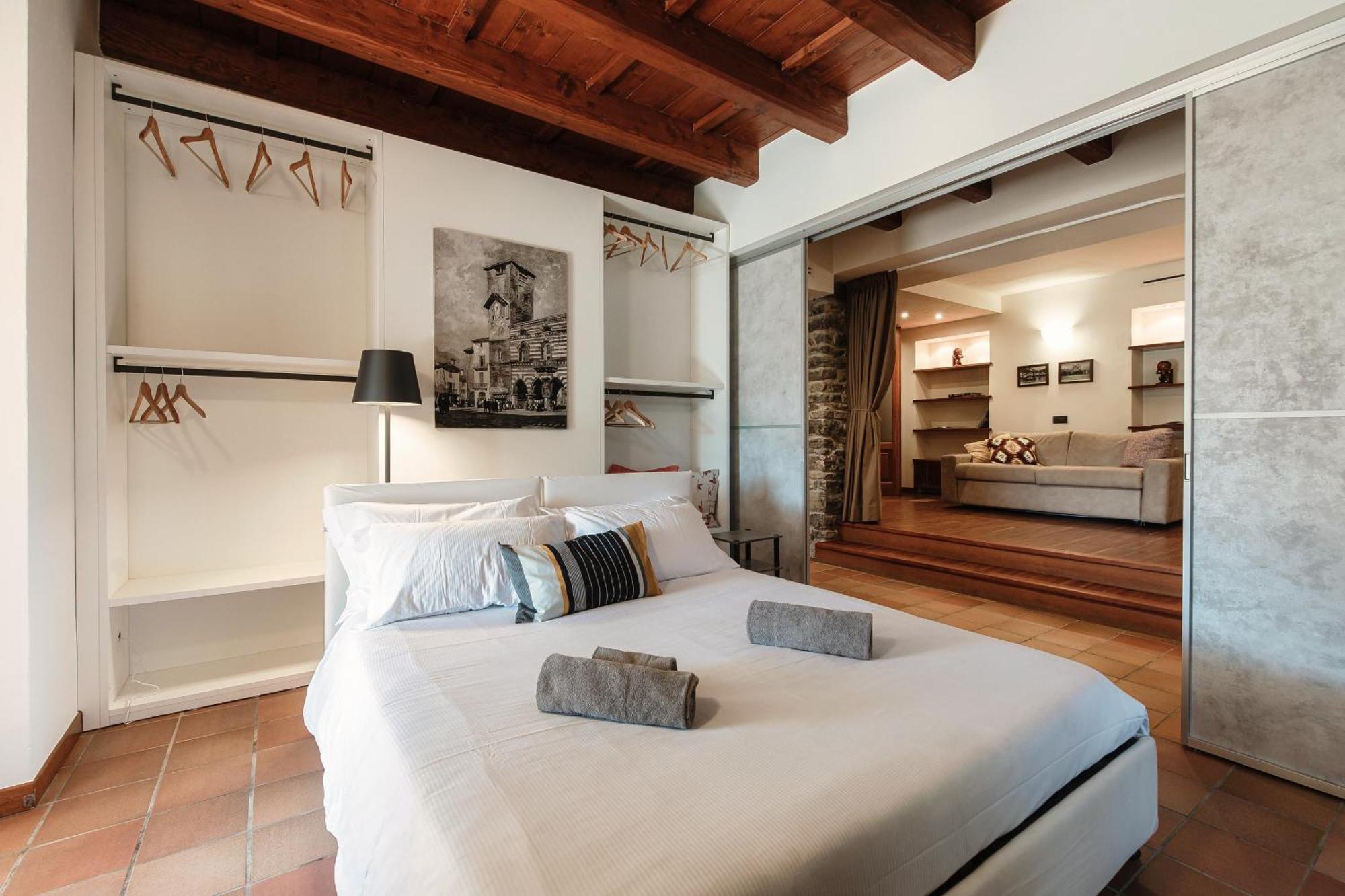 Crotto Polirolo - The House Of Travelers Apartment Cernobbio Luaran gambar